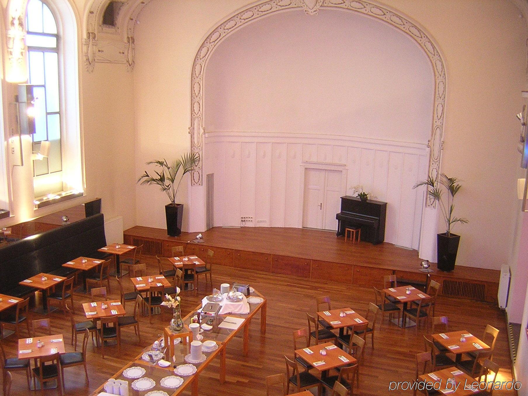 Theatrino 4* Прага